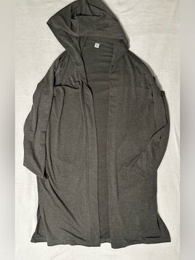 XL Old Navy Active Long Sweater